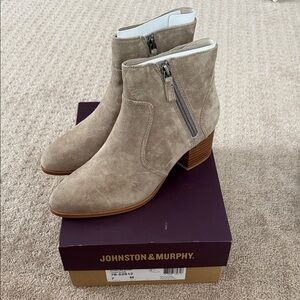 Johnston & Murphy Tan Ankle Boots
